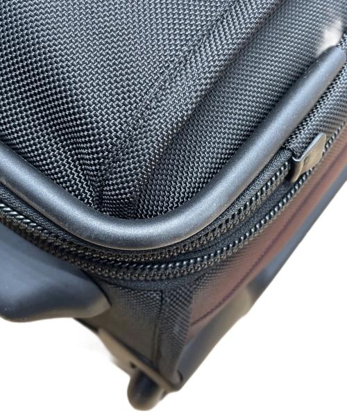 TUMI（トゥミ）TUMI (トゥミ) キャリーバッグ ブラックの古着・服飾アイテム