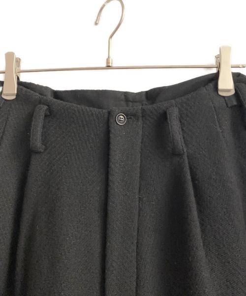 Y's（ワイズ）Y's (ワイズ) BIG HERRINGBONE DOUBLE TUCK WIDE PANTS ブラック サイズ:2の古着・服飾アイテム