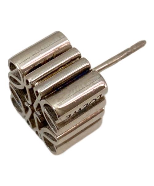 LOEWE（ロエベ）LOEWE (ロエベ) アナグラム ボンベ ピアスの古着・服飾アイテム