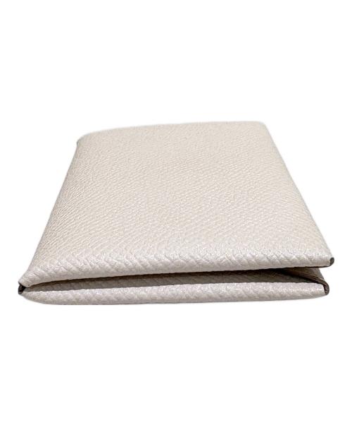 HERMES（エルメス）HERMES (エルメス) カルヴィ ホワイトの古着・服飾アイテム