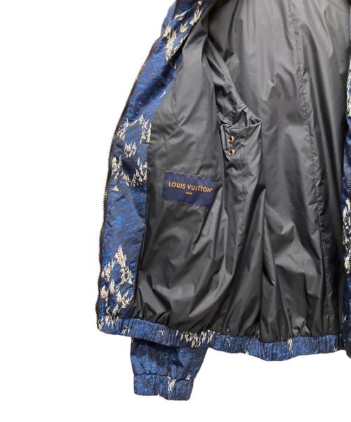 LOUIS VUITTON（ルイ ヴィトン）LOUIS VUITTON (ルイ ヴィトン) 25AW プリントモノグラム ウインドブレーカー ブルー サイズ:50の古着・服飾アイテム