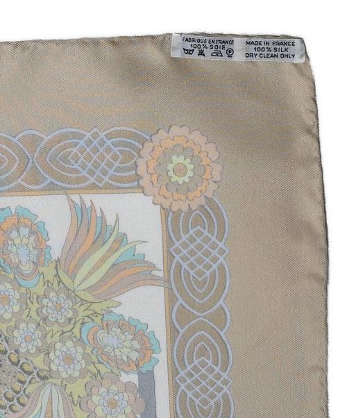 HERMES（エルメス）HERMES (エルメス) カレ90 ベージュ サイズ:90の古着・服飾アイテム