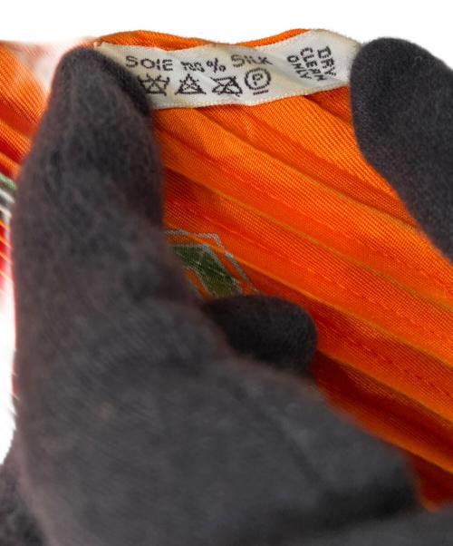 HERMES（エルメス）HERMES (エルメス) プリーツスカーフ オレンジの古着・服飾アイテム