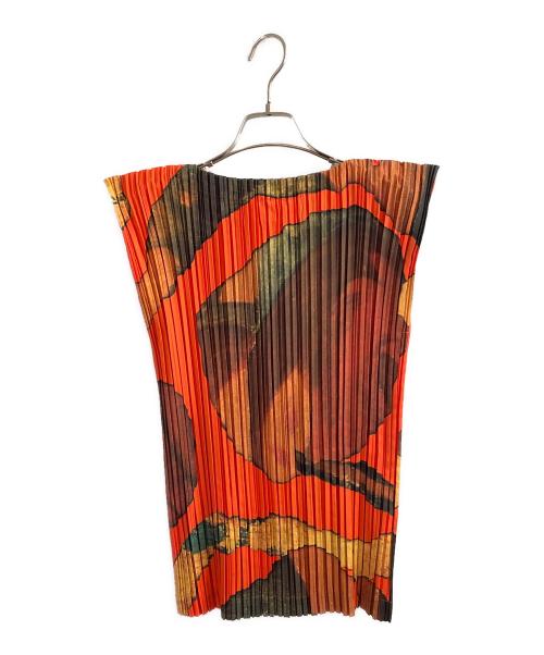 ISSEY MIYAKE（イッセイミヤケ）ISSEY MIYAKE (イッセイミヤケ) ノースリーブプリーツブラウス オレンジ サイズ:Mの古着・服飾アイテム