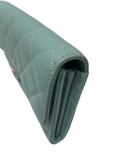 CHANEL（シャネル）CHANEL (シャネル) クラシック ロング フラップ マトラッセ ウォレット ミントグリーン系の古着・服飾アイテム