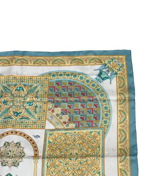 HERMES（エルメス）HERMES (エルメス) カレ90《CIELS BYZANTINS（ビザンチンの空）》 スカイブルーの古着・服飾アイテム