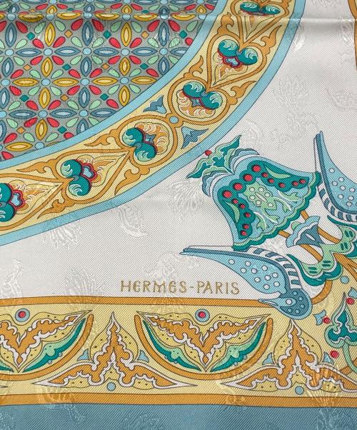 HERMES（エルメス）HERMES (エルメス) カレ90《CIELS BYZANTINS（ビザンチンの空）》 スカイブルーの古着・服飾アイテム