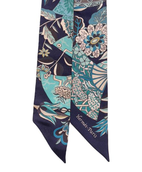 HERMES（エルメス）HERMES (エルメス) ツィリー/Fleurs Et Papillons De Tissus(花咲く織物) ブルーの古着・服飾アイテム