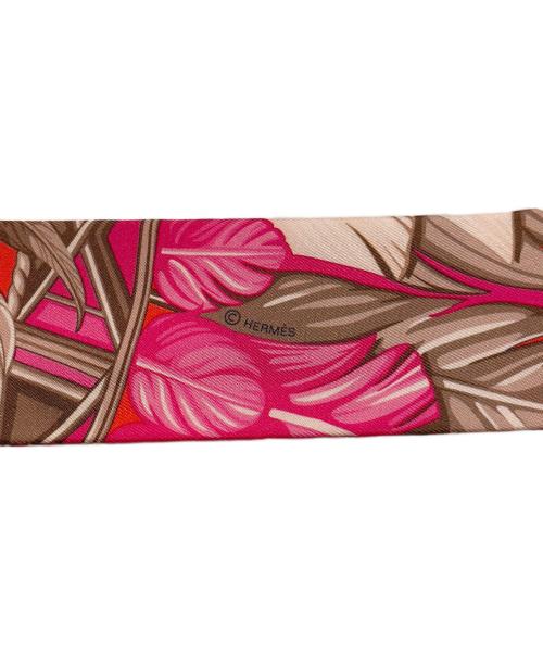 HERMES（エルメス）HERMES (エルメス) ツィリー/DANSE PACIFIQUE（ダンスパシフィック） ピンクの古着・服飾アイテム