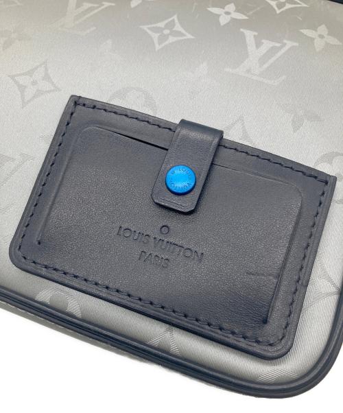 LOUIS VUITTON（ルイ ヴィトン）LOUIS VUITTON (ルイ ヴィトン) M44169 アルファメッセンジャー/2018年 グレーの古着・服飾アイテム