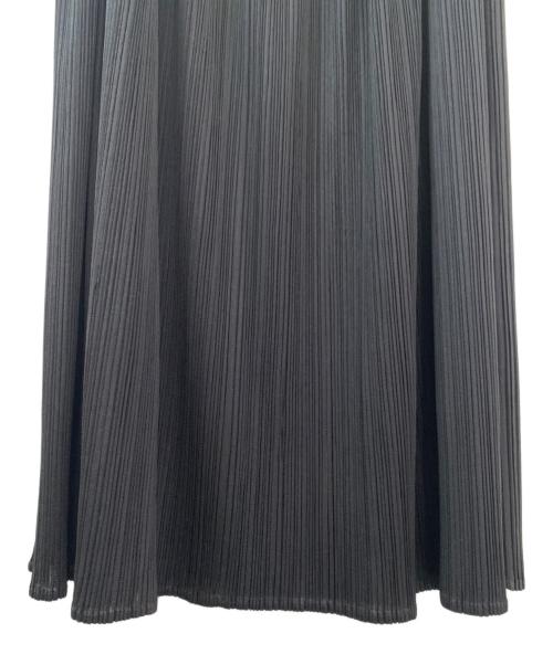PLEATS PLEASE（プリーツプリーズ）PLEATS PLEASE (プリーツプリーズ) プリーツスカート ブラック サイズ:3の古着・服飾アイテム