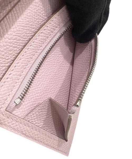 HERMES（エルメス）HERMES (エルメス) ベアンコンビネ/Béarn Combien/3つ折り財布/シルバー金具/W刻印 モーヴペール 未使用品の古着・服飾アイテム