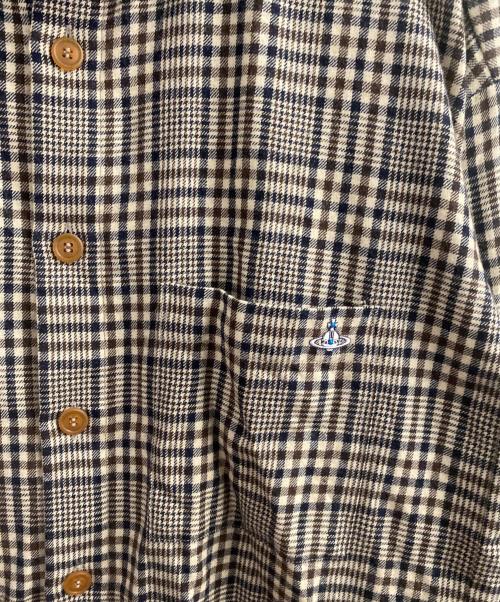 Vivienne Westwood man（ヴィヴィアン ウェストウッド マン）Vivienne Westwood man (ヴィヴィアン ウェストウッド マン) 切替シャツ グレー サイズ:記載なしの古着・服飾アイテム