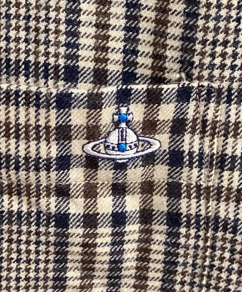 Vivienne Westwood man（ヴィヴィアン ウェストウッド マン）Vivienne Westwood man (ヴィヴィアン ウェストウッド マン) 切替シャツ グレー サイズ:記載なしの古着・服飾アイテム
