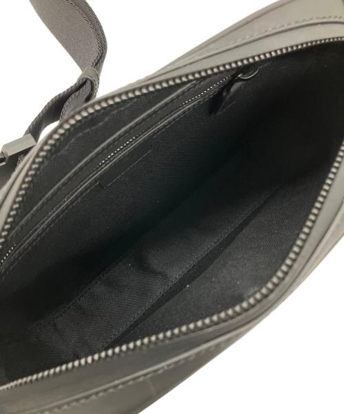 GUCCI（グッチ）GUCCI (グッチ) 771422 ラバーエフェクトベルトバッグ/ウエストバッグ ブラックの古着・服飾アイテム