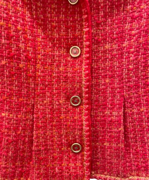 CHANEL（シャネル）CHANEL (シャネル) ココマークボタンツイードジャケット レッド サイズ:38の古着・服飾アイテム