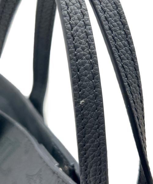 LOUIS VUITTON（ルイ ヴィトン）LOUIS VUITTON (ルイ ヴィトン) モノグラム・マヒナ ブロッサムPM M21848 ブラック サイズ:ブロッサム PMの古着・服飾アイテム