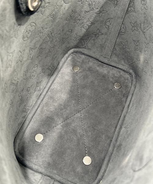 LOUIS VUITTON（ルイ ヴィトン）LOUIS VUITTON (ルイ ヴィトン) モノグラム・マヒナ ブロッサムPM M21848 ブラック サイズ:ブロッサム PMの古着・服飾アイテム