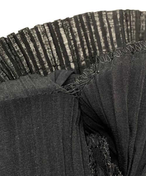 ISSEY MIYAKE（イッセイミヤケ）ISSEY MIYAKE (イッセイミヤケ) プリーツコート ブラック サイズ:2の古着・服飾アイテム