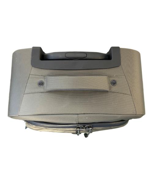 Karrimor（カリマー）Karrimor (カリマー) Karrimor エアポートプロ40 キャリーバッグ オリーブの古着・服飾アイテム