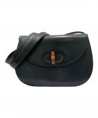 GUCCIグッチ）の古着「バンブー ターンロックレザーショルダーバッグ」｜ブラック