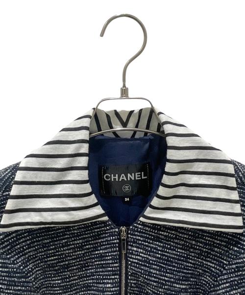 CHANEL（シャネル）CHANEL (シャネル)  P56 ボーダー CCマークボタンロング丈ジャケット ネイビー サイズ:34の古着・服飾アイテム