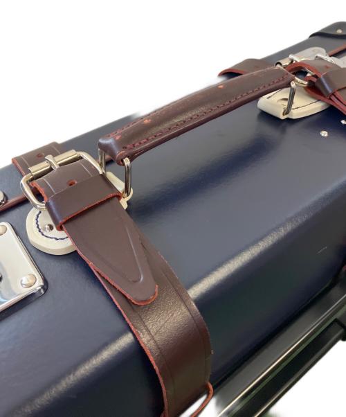 GLOBE-TROTTER（グローブトロッター）GLOBE-TROTTER (グローブトロッター) GLOBE-TROTTER コンコルド 40周年記念 キャリーケース ネイビーの古着・服飾アイテム