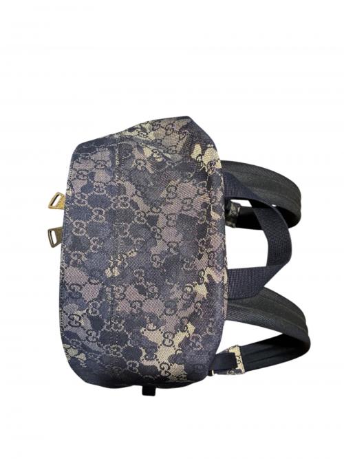 GUCCI（グッチ）GUCCI (グッチ) GGデニムラージバックパック/849008 インディゴの古着・服飾アイテム
