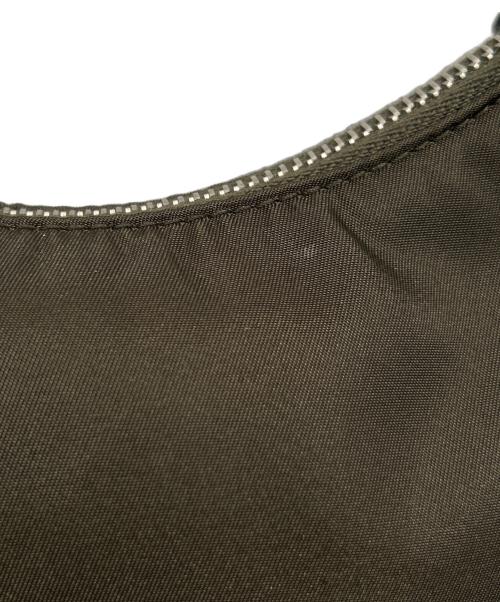 PRADA（プラダ）PRADA (プラダ) Re-Edition 2005 2WAYショルダーバッグ オリーブの古着・服飾アイテム