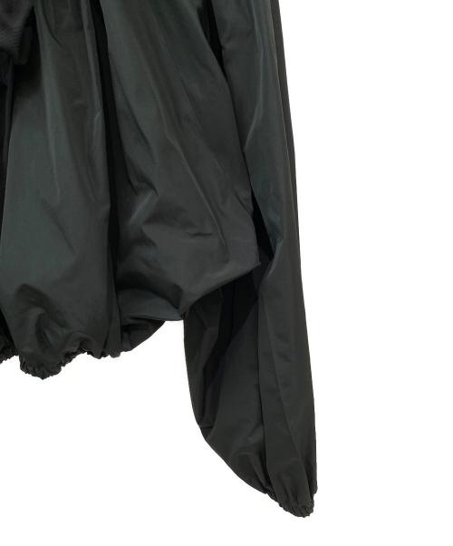 patou（パトゥ）patou (パトゥ) La Patou Blouse リサイクルファイユ ブラック サイズ:36の古着・服飾アイテム
