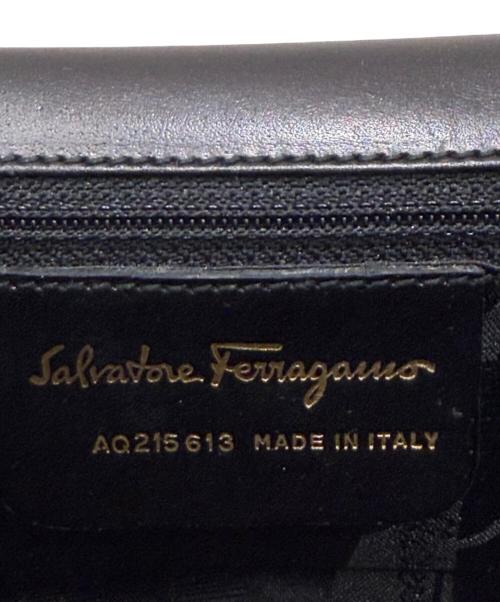 Salvatore Ferragamo（サルヴァトーレ フェラガモ）Salvatore Ferragamo (サルヴァトーレ フェラガモ) ガンチーニ ミニチェーンショルダーバッグ ブラックの古着・服飾アイテム