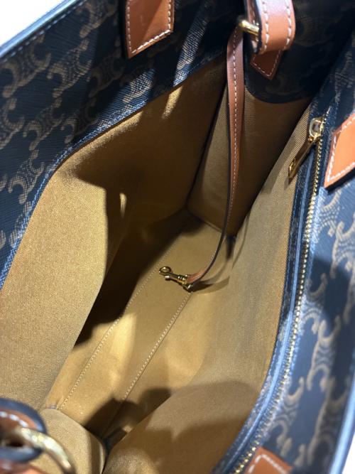 CELINE（セリーヌ）CELINE (セリーヌ) スモールバーティカルカバ ダークブラウン×ブラウン サイズ:スモールの古着・服飾アイテム