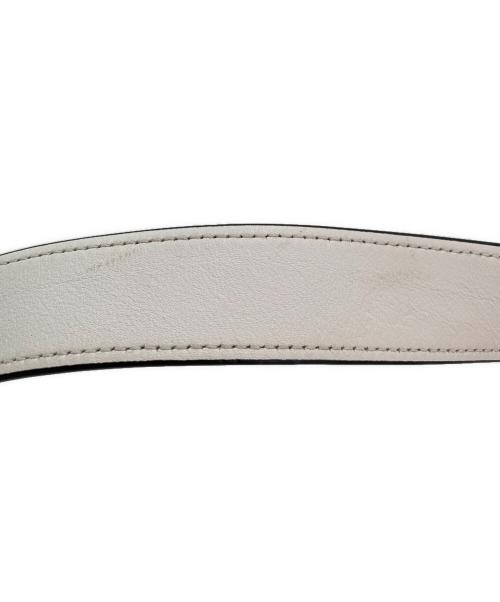 PRADA（プラダ）PRADA (プラダ) エメ ラージ ソフトグレインレザー ショルダーバッグ ホワイト サイズ:ラージの古着・服飾アイテム