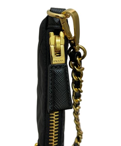 PRADA（プラダ）PRADA (プラダ) Triangle Logo Quilted Chain Tote Bag ブラックの古着・服飾アイテム