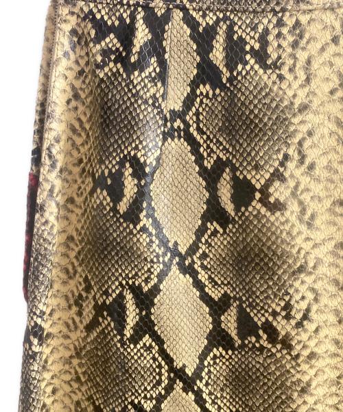 GUCCI（グッチ）GUCCI (グッチ) レザースカート ベージュ サイズ:40の古着・服飾アイテム