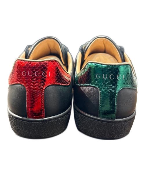 GUCCI（グッチ）GUCCI (グッチ) フレイムエンブレムローカットスニーカー ブラック サイズ:6の古着・服飾アイテム