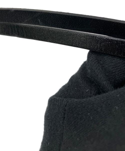 ISSEY MIYAKE（イッセイミヤケ）ISSEY MIYAKE (イッセイミヤケ) ショルダーバッグ アイボリー×ブラックの古着・服飾アイテム