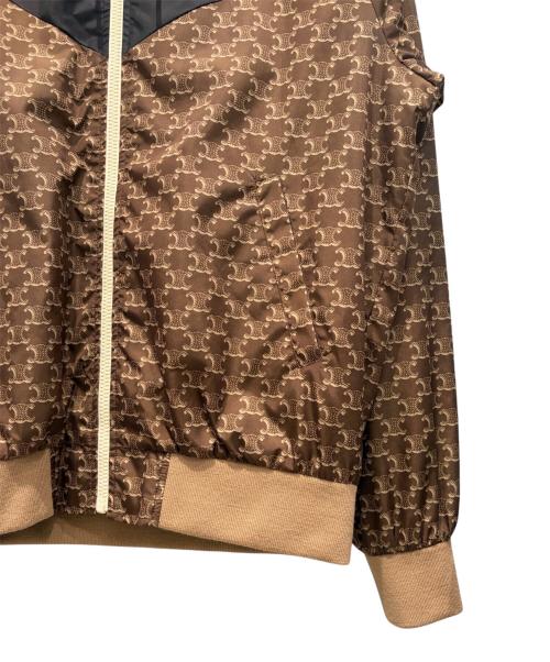 CELINE（セリーヌ）CELINE (セリーヌ) トリオンフモノグラムナイロンフーデッドブルゾン ブラウン サイズ:46の古着・服飾アイテム