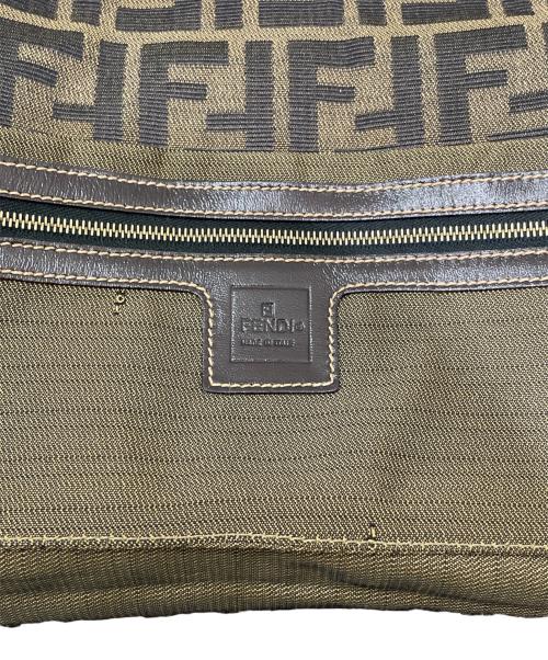 FENDI（フェンディ）FENDI (フェンディ) マンマバケット ショルダーバッグの古着・服飾アイテム