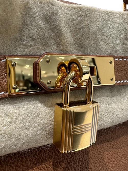 HERMES（エルメス）HERMES (エルメス) Kelly 28 ケリー 28/内縫い/トゴ/ゴールド/Z刻印：2021年製造/ゴールド金具 ゴールド サイズ:28の古着・服飾アイテム
