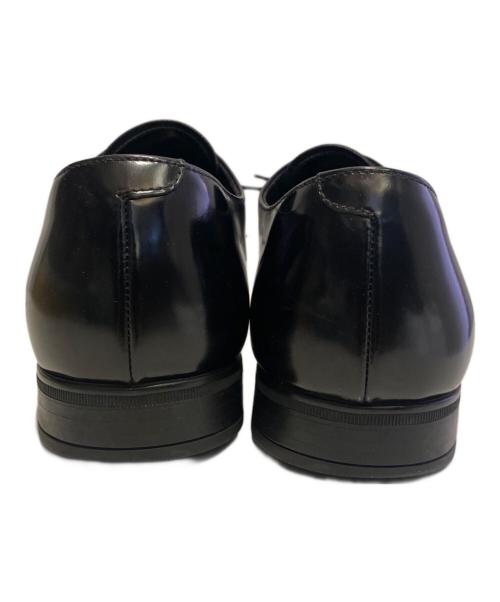 PRADA（プラダ）PRADA (プラダ) プレーントゥシューズ ブラック サイズ:6の古着・服飾アイテム