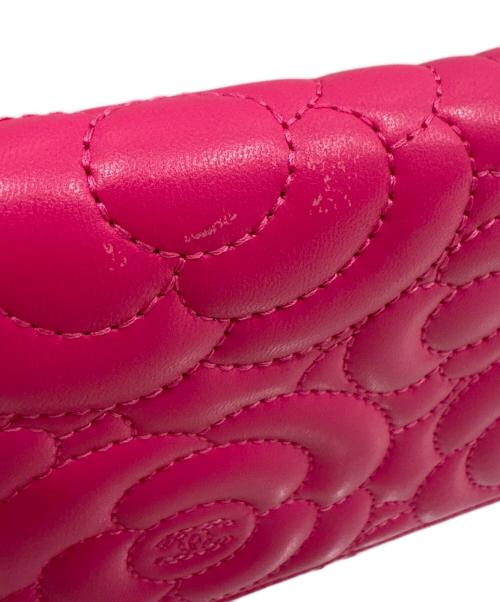 CHANEL（シャネル）CHANEL (シャネル) カメリア長財布 ショッキングピンクの古着・服飾アイテム