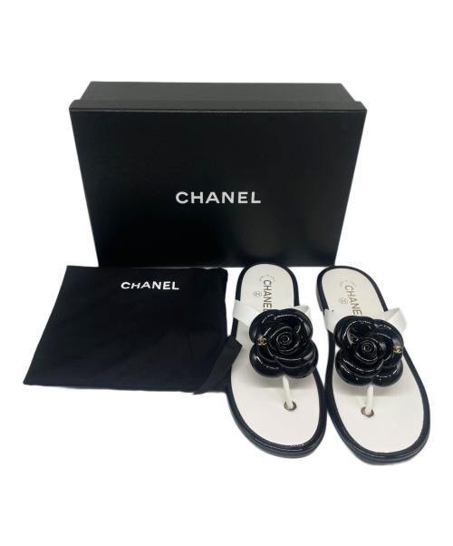 CHANEL（シャネル）CHANEL (シャネル) カメリアトングサンダル ホワイト サイズ:38Cの古着・服飾アイテム