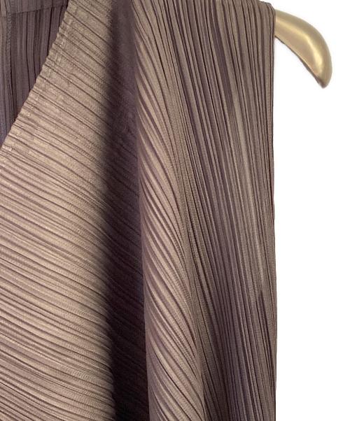PLEATS PLEASE（プリーツプリーズ）PLEATS PLEASE (プリーツプリーズ) プリーツベスト ブラウン サイズ:3の古着・服飾アイテム
