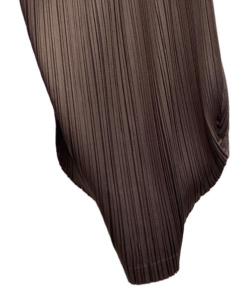 PLEATS PLEASE（プリーツプリーズ）PLEATS PLEASE (プリーツプリーズ) プリーツパンツ ブラウン サイズ:3の古着・服飾アイテム