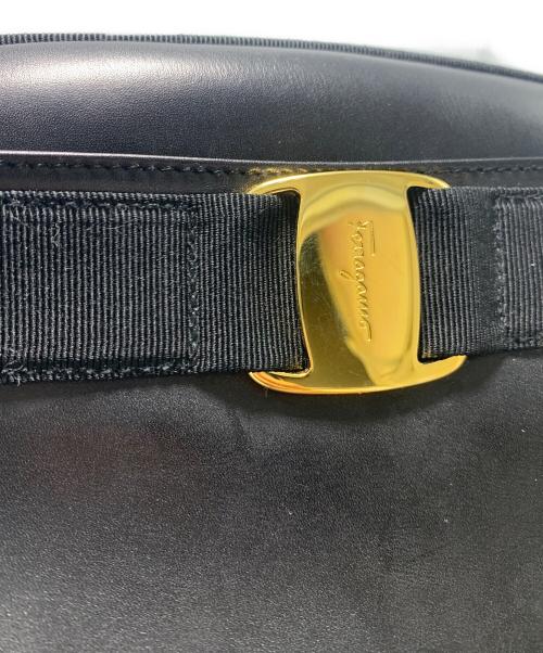 Salvatore Ferragamo（サルヴァトーレ フェラガモ）Salvatore Ferragamo (サルヴァトーレ フェラガモ) ショルダーバッグ ブラックの古着・服飾アイテム