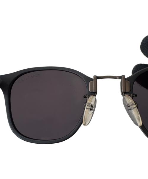 TOM FORD（トムフォード）TOM FORD (トムフォード) TOM FORD　サングラス ブラックの古着・服飾アイテム