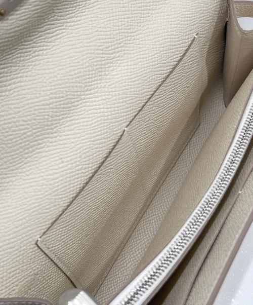 HERMES（エルメス）HERMES (エルメス) ケリーウォレットトゥーゴー/KELLY TO GO クレの古着・服飾アイテム