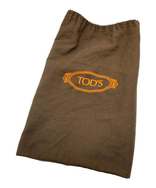 TOD'S（トッズ）TOD'S (トッズ) ウェーブショルダーバッグ アイボリーの古着・服飾アイテム