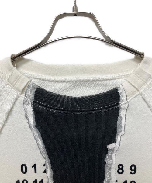 Maison Margiela（メゾンマルジェラ）Maison Margiela (メゾンマルジェラ) カレンダーロゴクルーネックスウェット ホワイト サイズ:44の古着・服飾アイテム